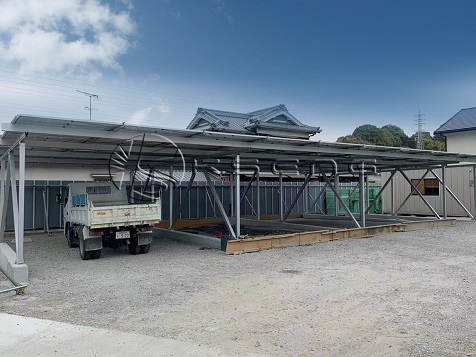 33.3 kw -战斗tto Solar Carport in Giappone